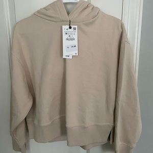 Zara Cropped Cream Sweatshirt - NEW WITH TAGS
